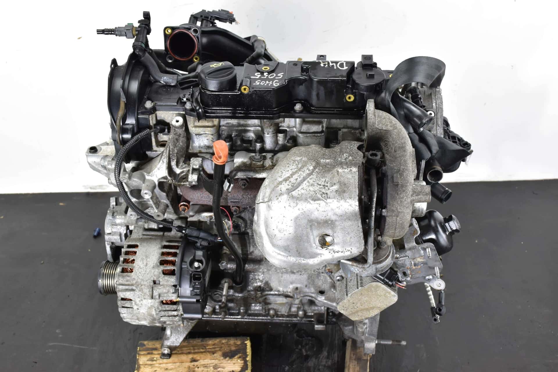 Moteur 9HL (DV6C) vue 4