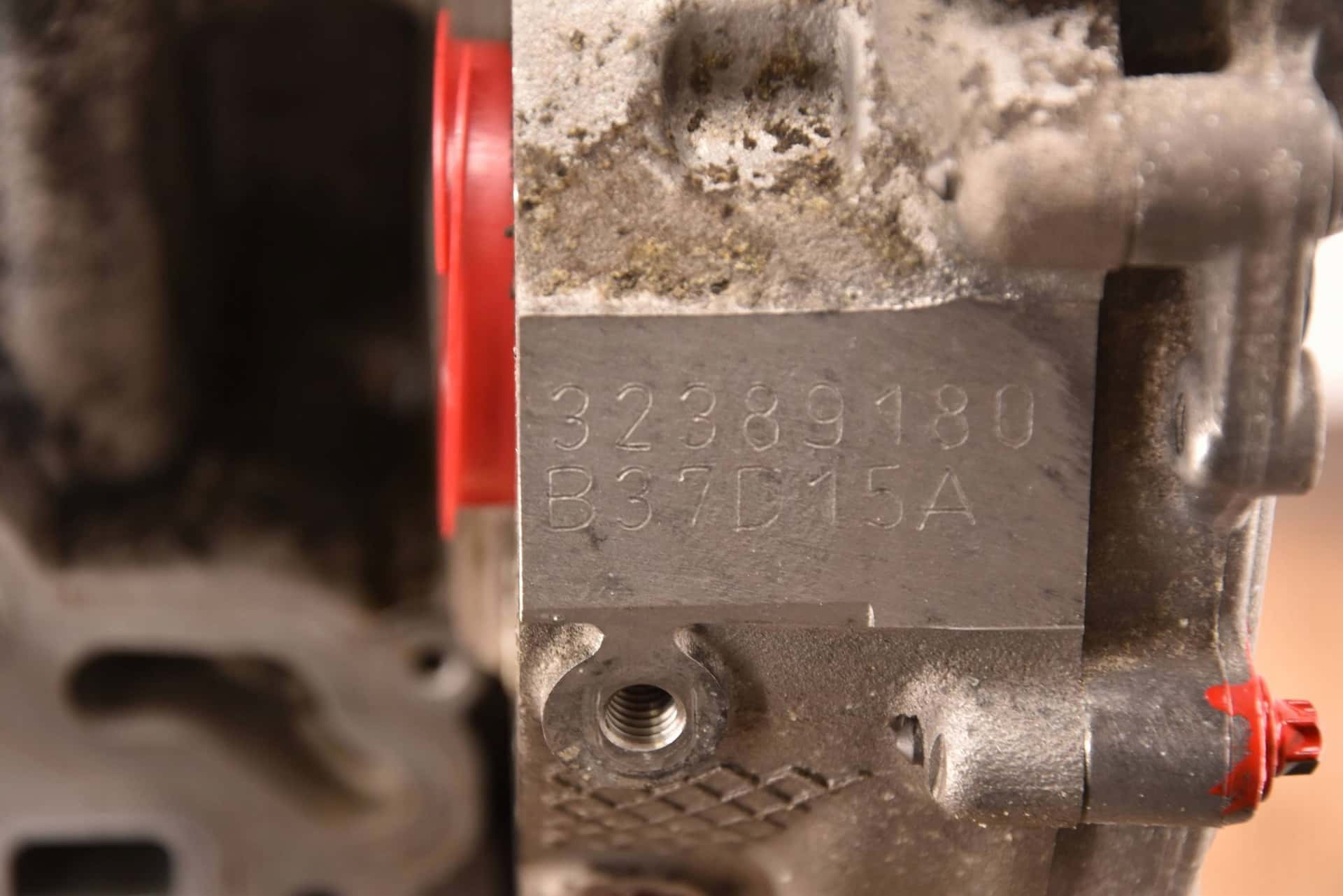 Moteur B37 D15 A vue 4