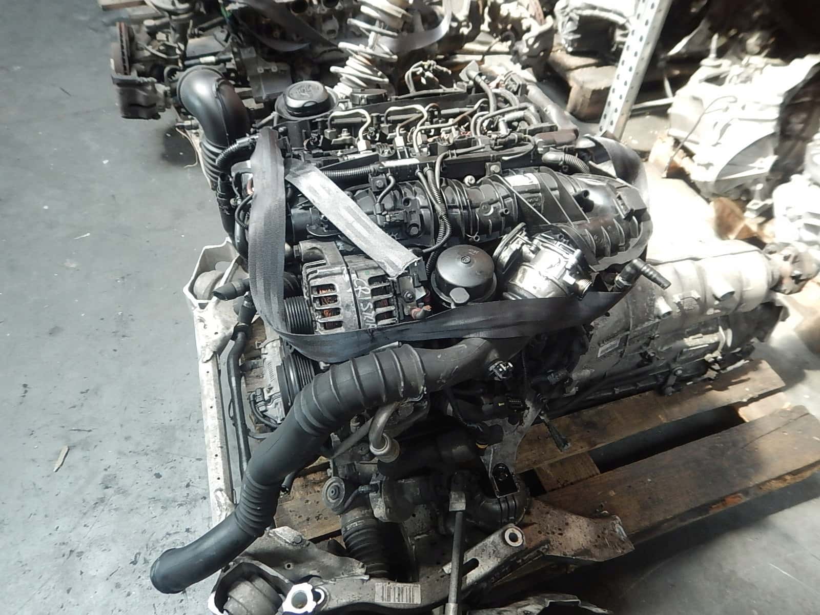Moteur N47 D20 C vue 2