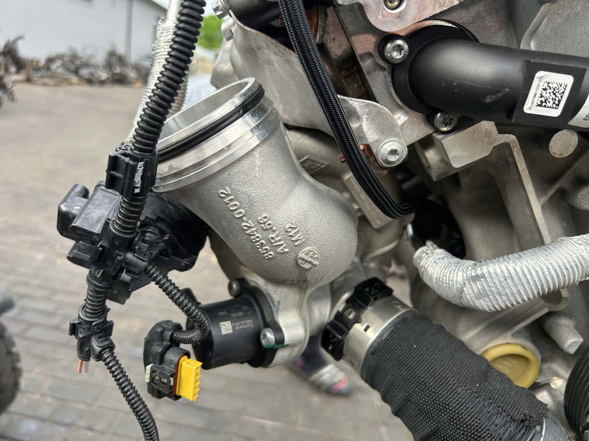 Moteur B48 A20 E vue 4