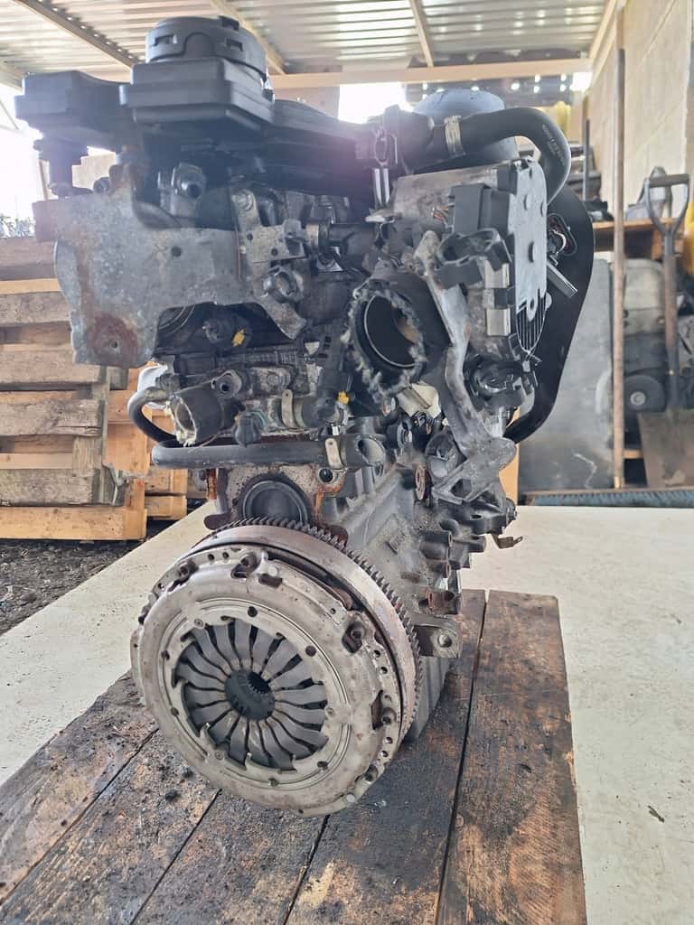 Moteur 955 A6.000 vue 6