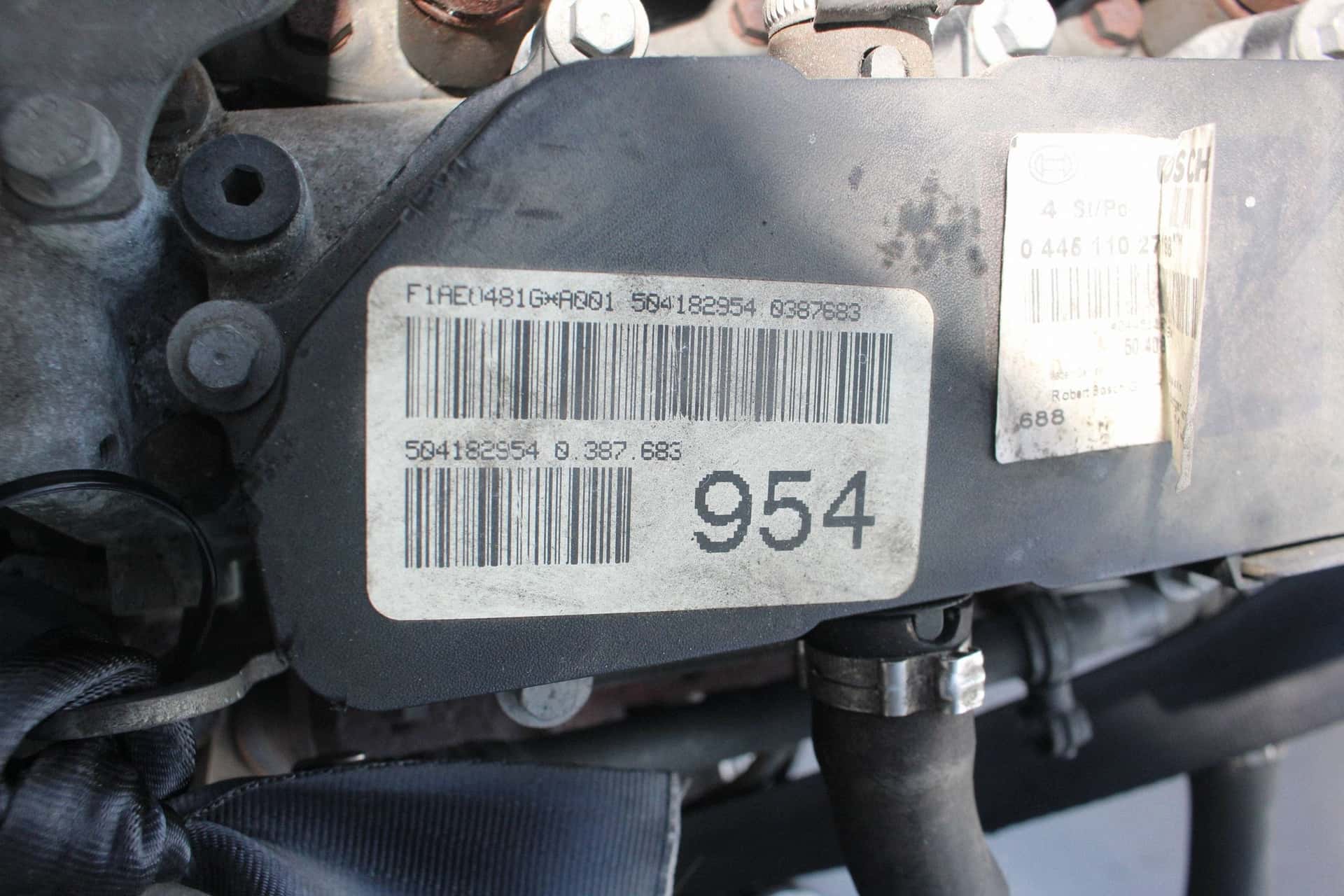 Moteur F1AE0481G vue 8