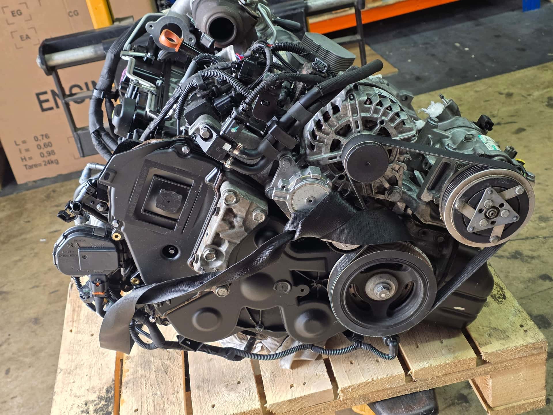 Moteur 8HS (DV4TED) vue 3