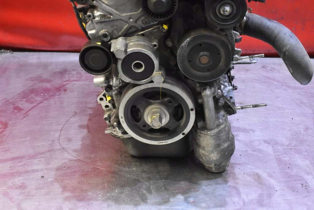 Moteur 2AD-FTV vue 8