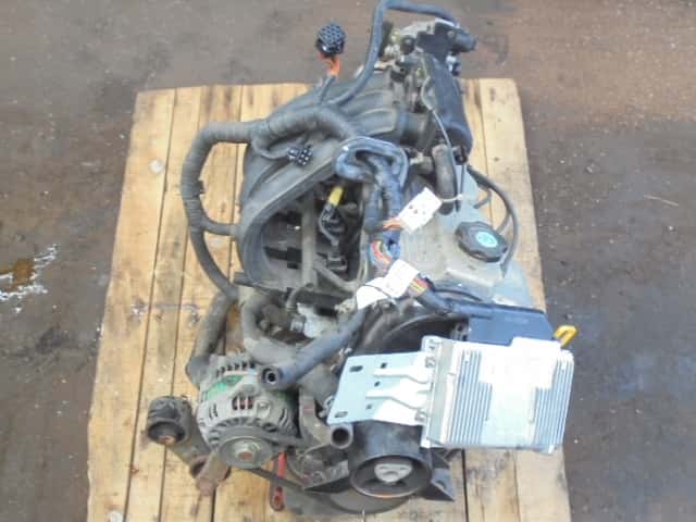 Moteur F8CV vue 5