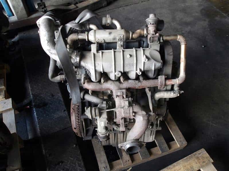 Moteur RHV (DW10UTD) vue 4