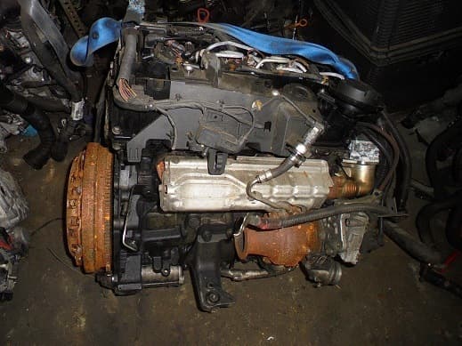 Moteur N47 D16 A — vue 2