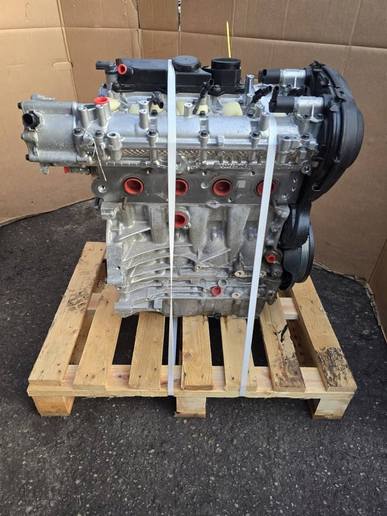 Moteur B 4204 T46 — vue 2