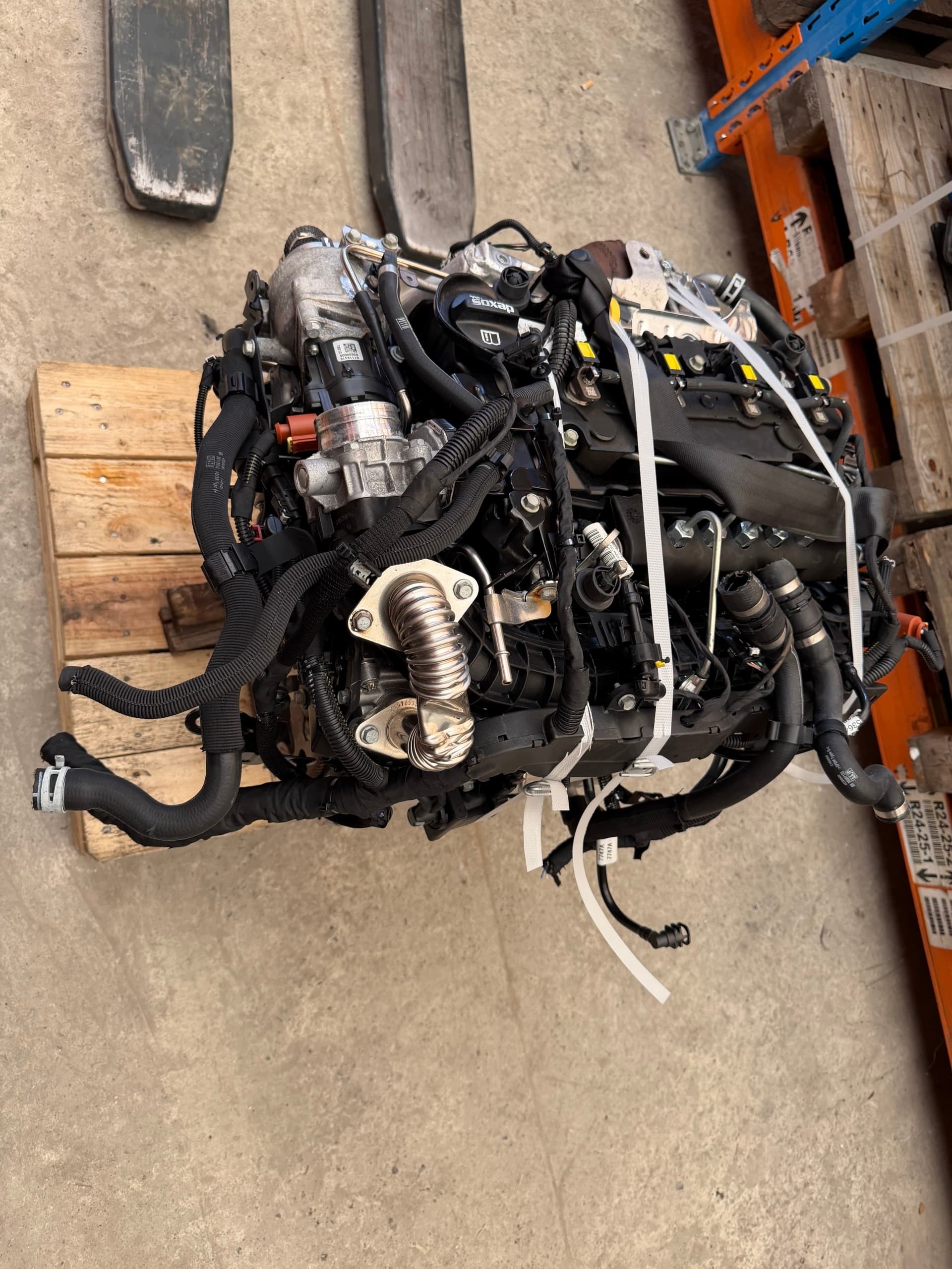 Moteur B 16 DTH — vue 7