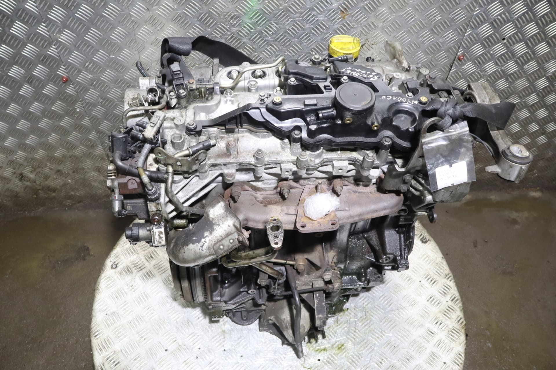 Moteur G9T 742 — vue 4