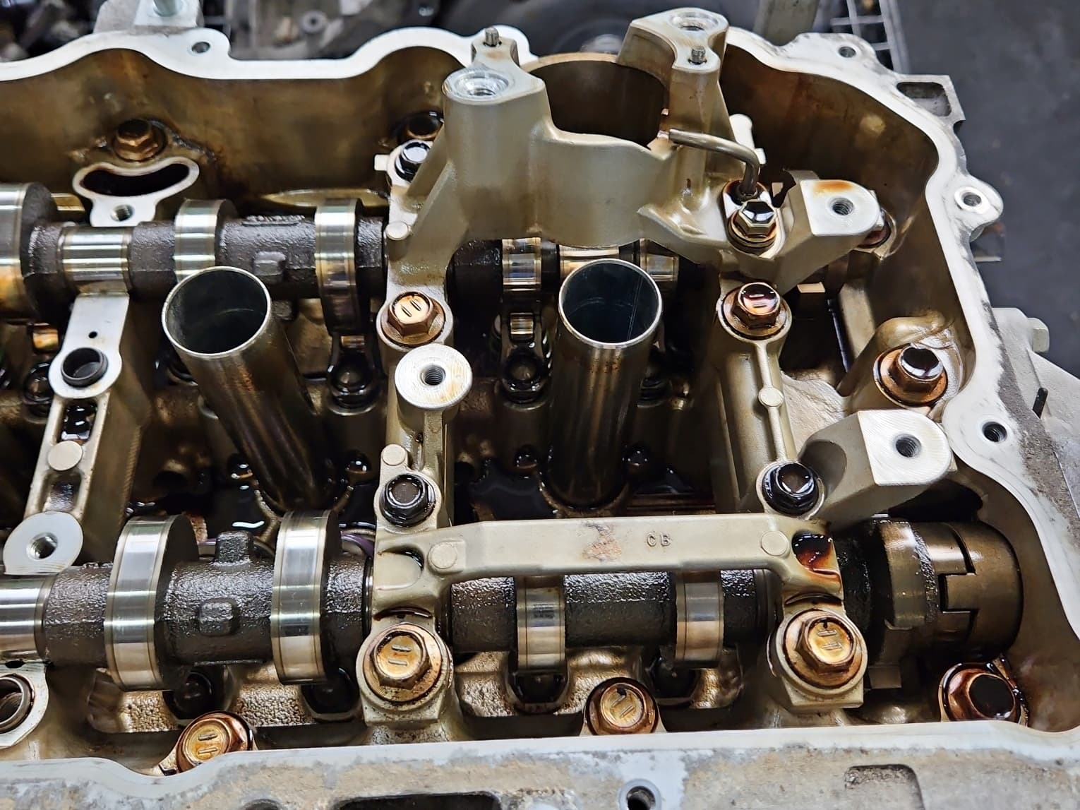 Moteur 8AR-FTS — vue 6
