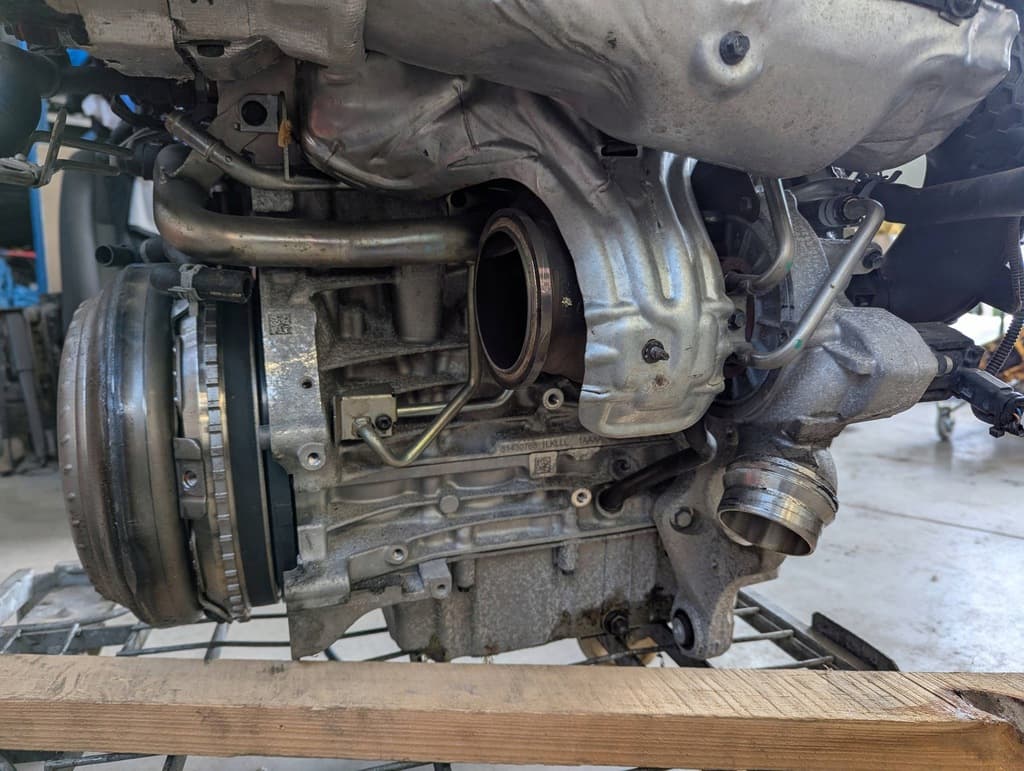 Moteur B 4204 T48 — vue 4