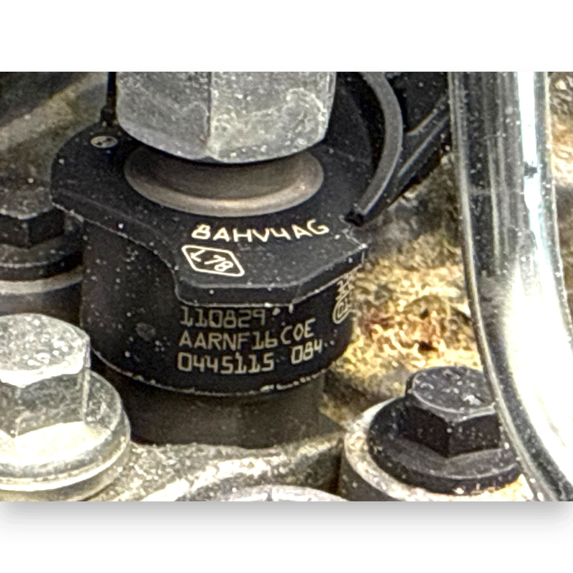 Moteur M9R 856 — vue 10