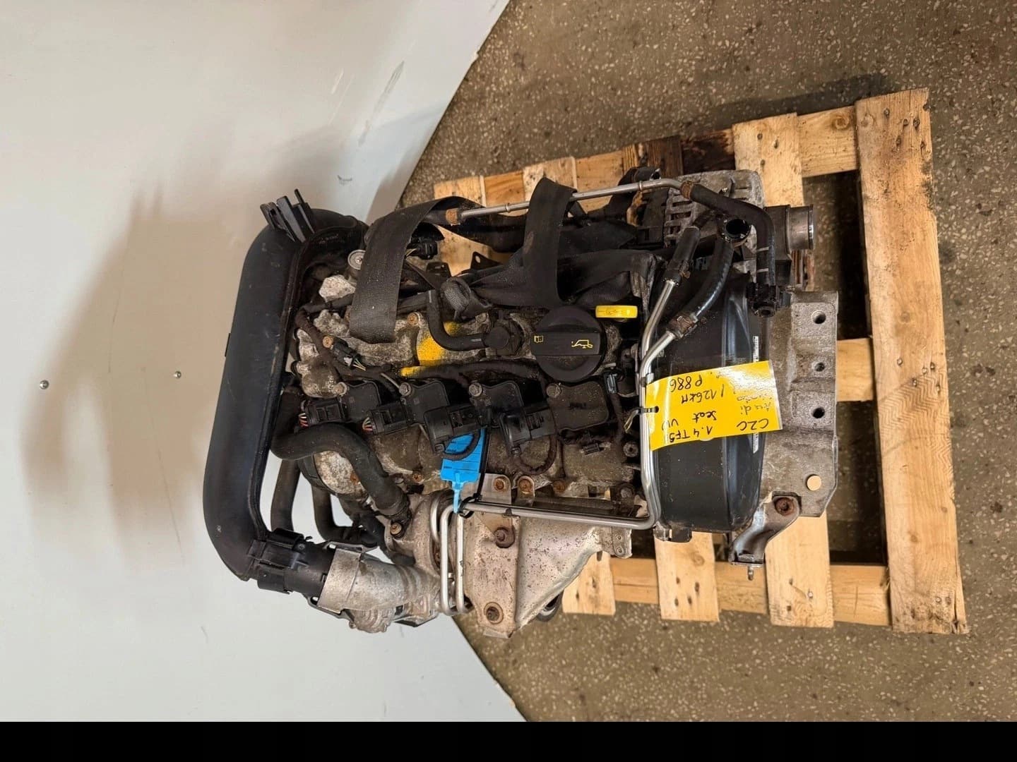 Moteur CZCA — vue 8