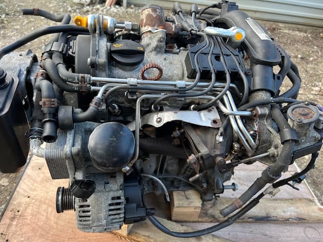 Moteur CBZA pour Seat