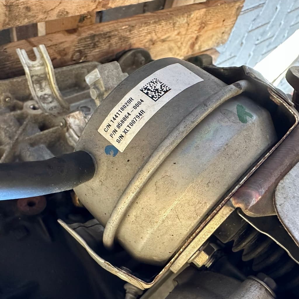 Moteur M9T 672 — vue 5