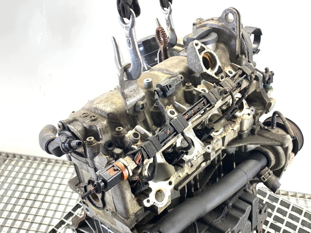 Moteur CBZB — vue 5