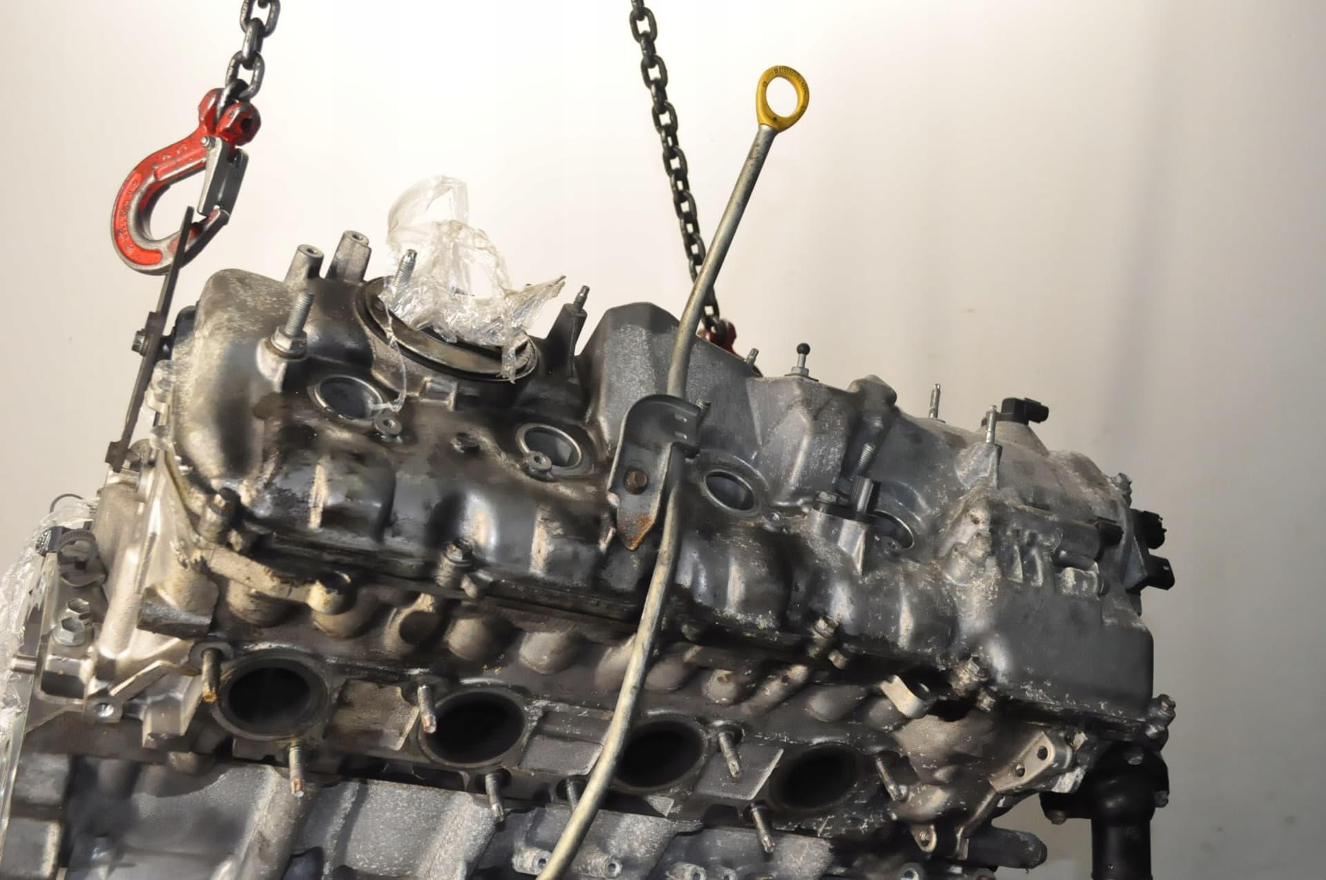 Moteur 2UR-GSE — vue 3