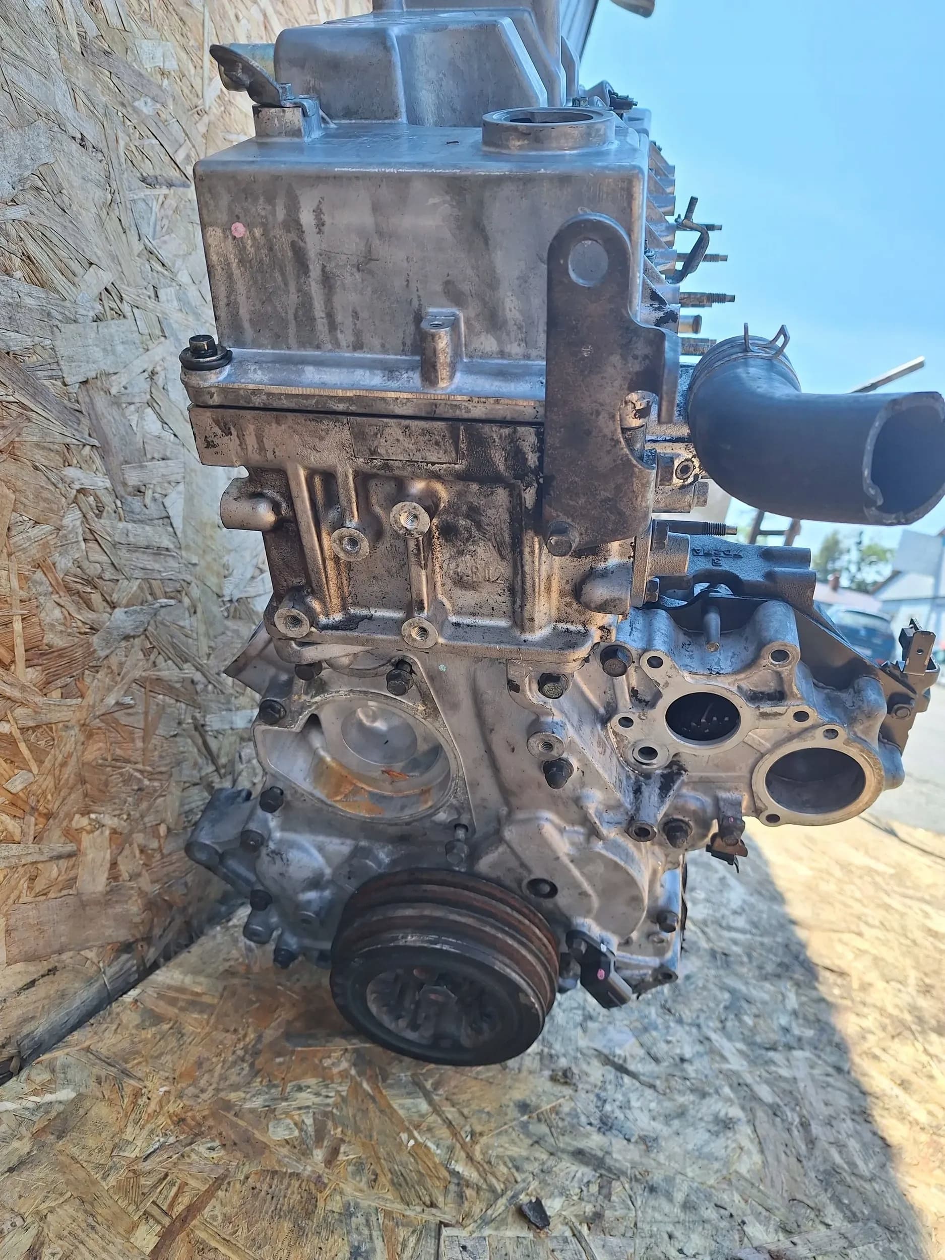 Moteur 4M41 — vue 3