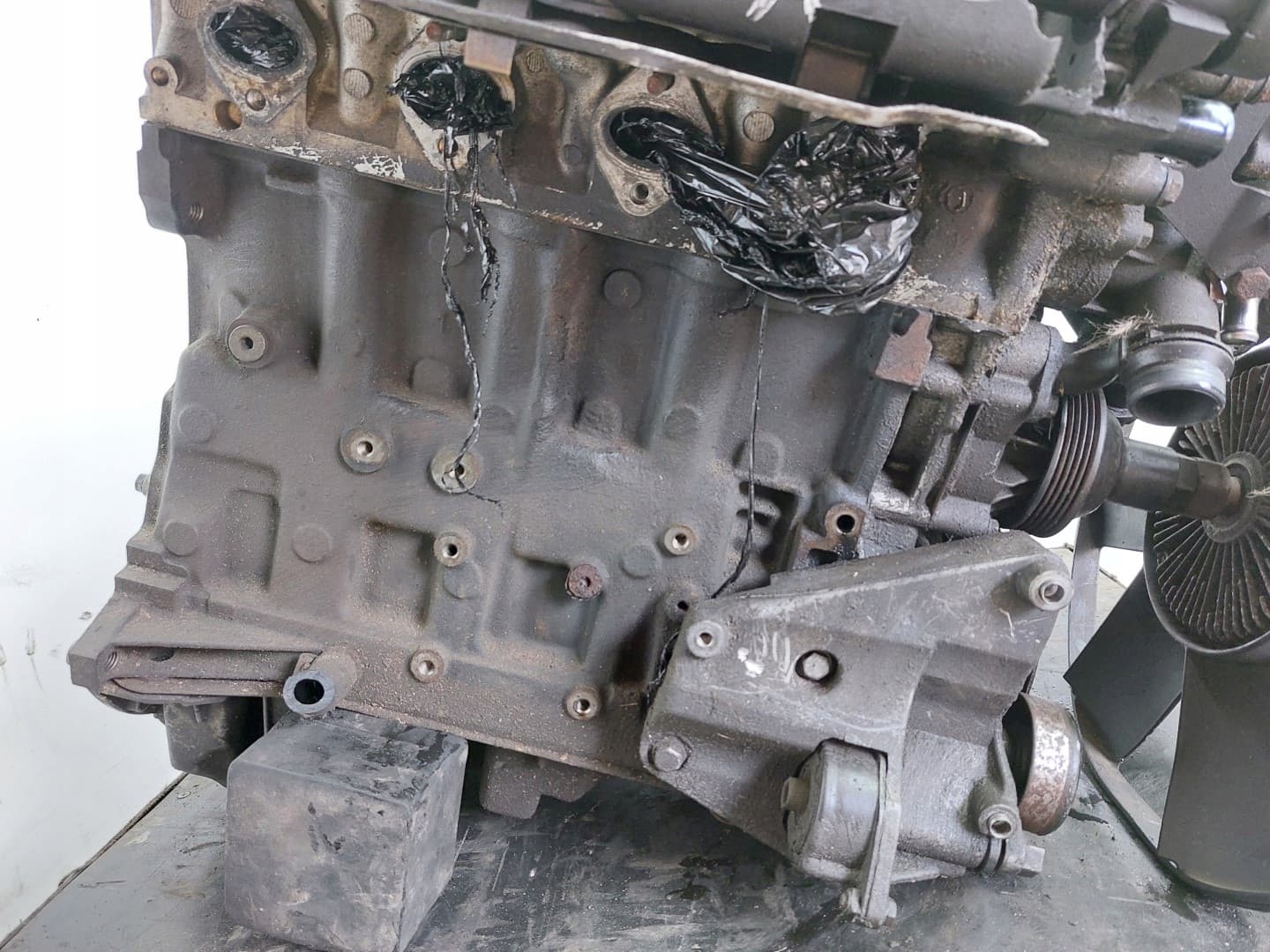 Moteur M47 D20 (204D1) — vue 13