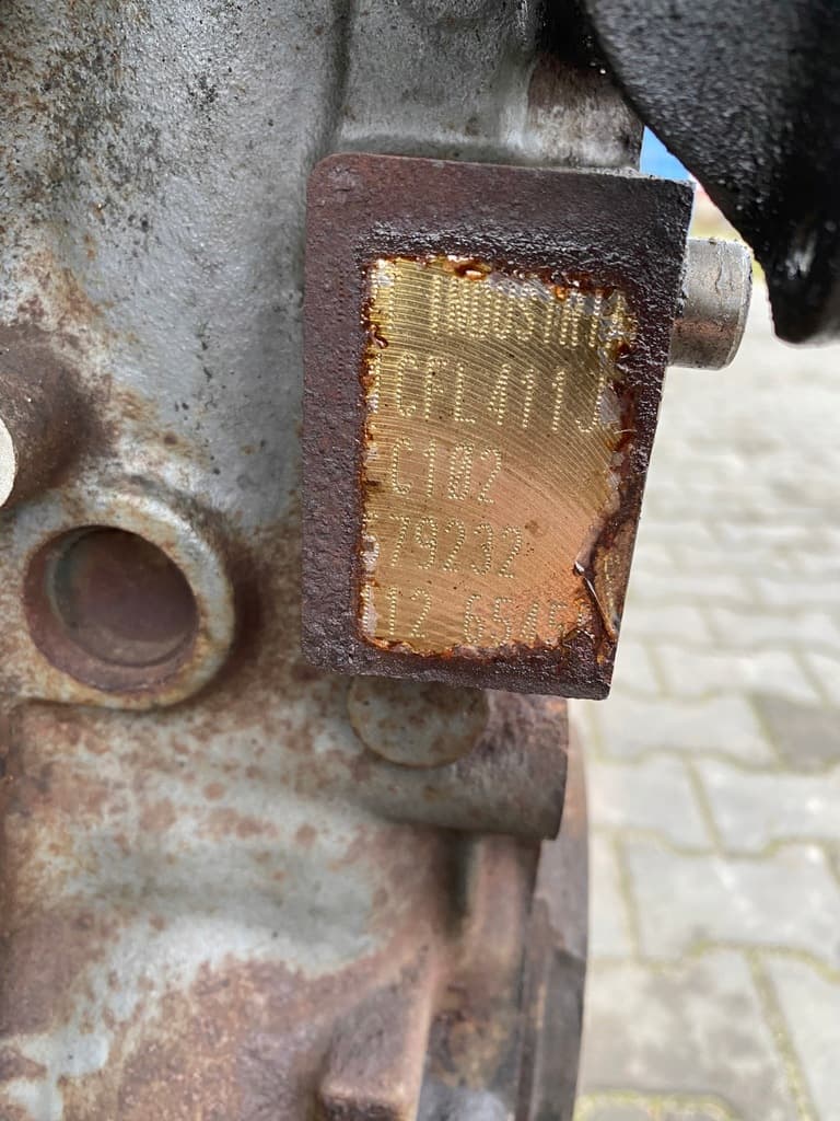 Moteur F1CFL411J — vue 3
