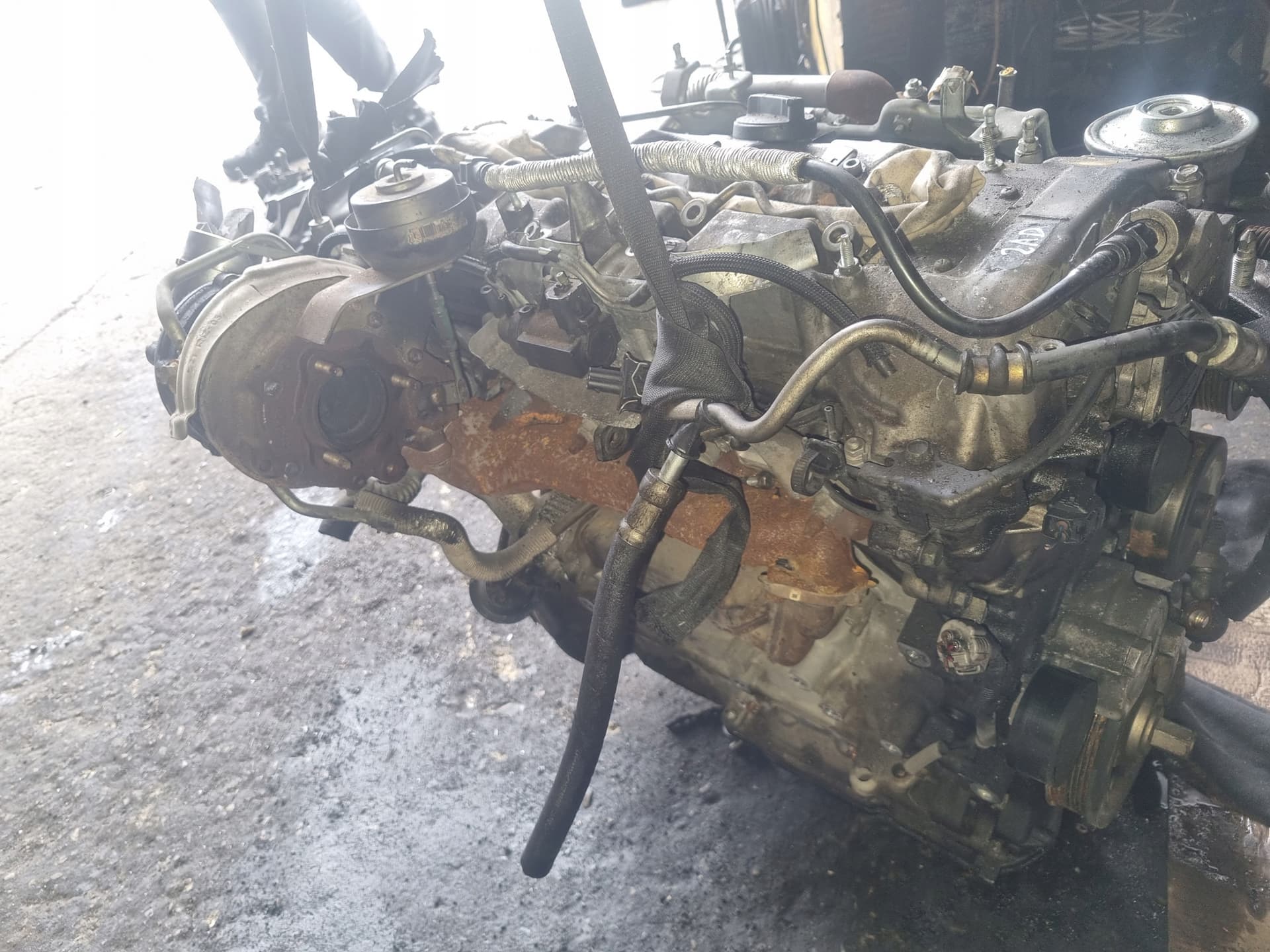 Moteur 2AD-FHV — vue 3