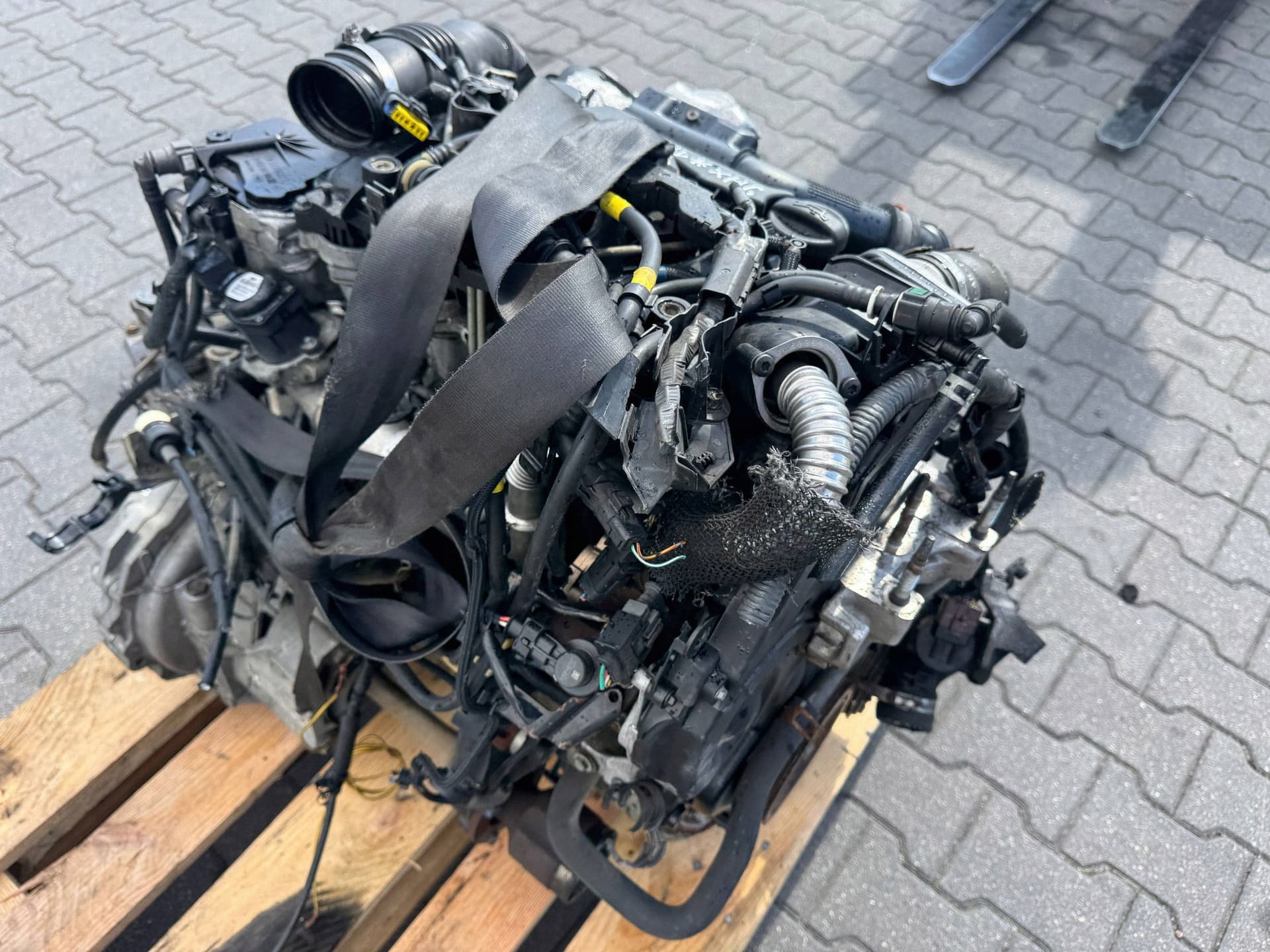 Moteur 9HX — vue 5