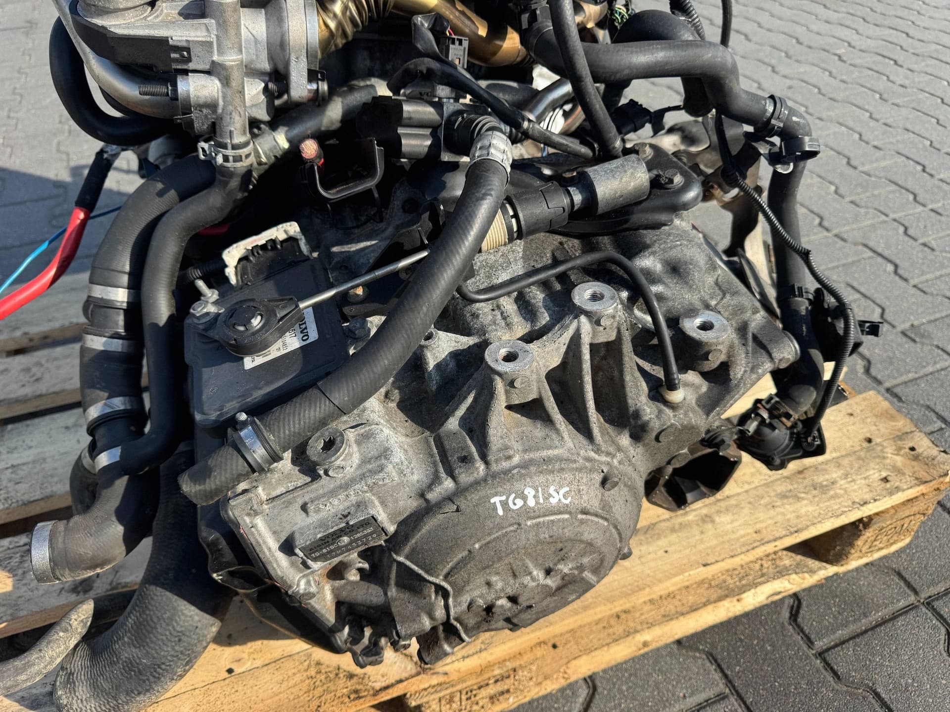 Moteur D 4204 T23 — vue 9