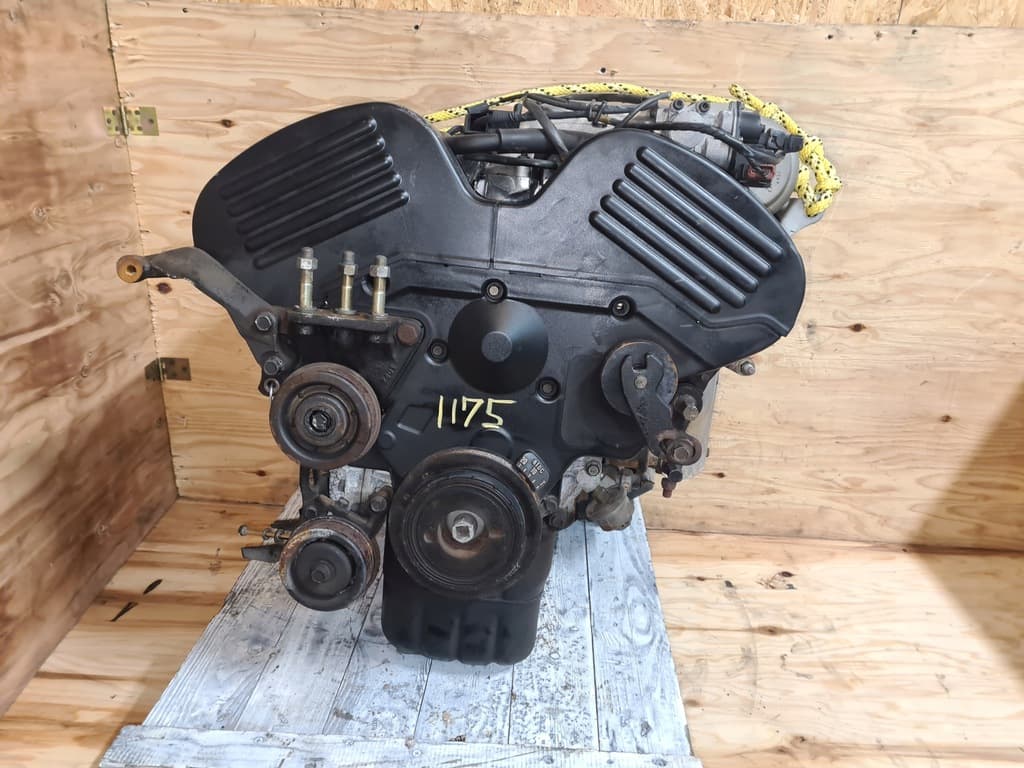 Moteur 6G72 (DOHC 24V) — vue 4