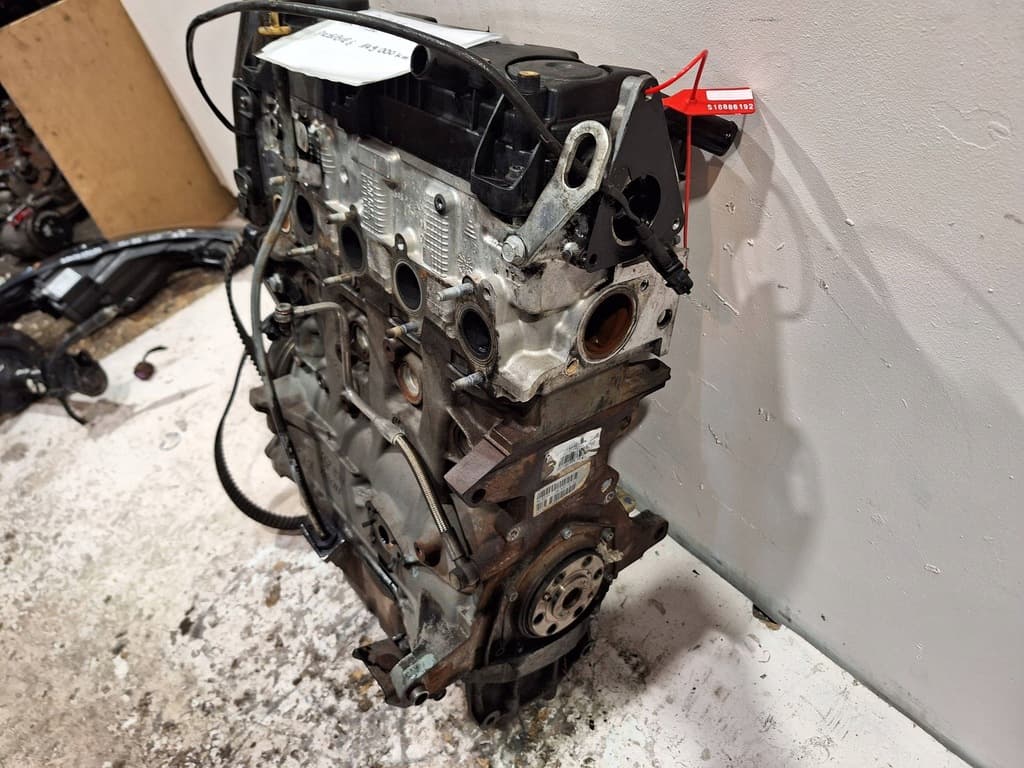 Moteur D19AA — vue 3