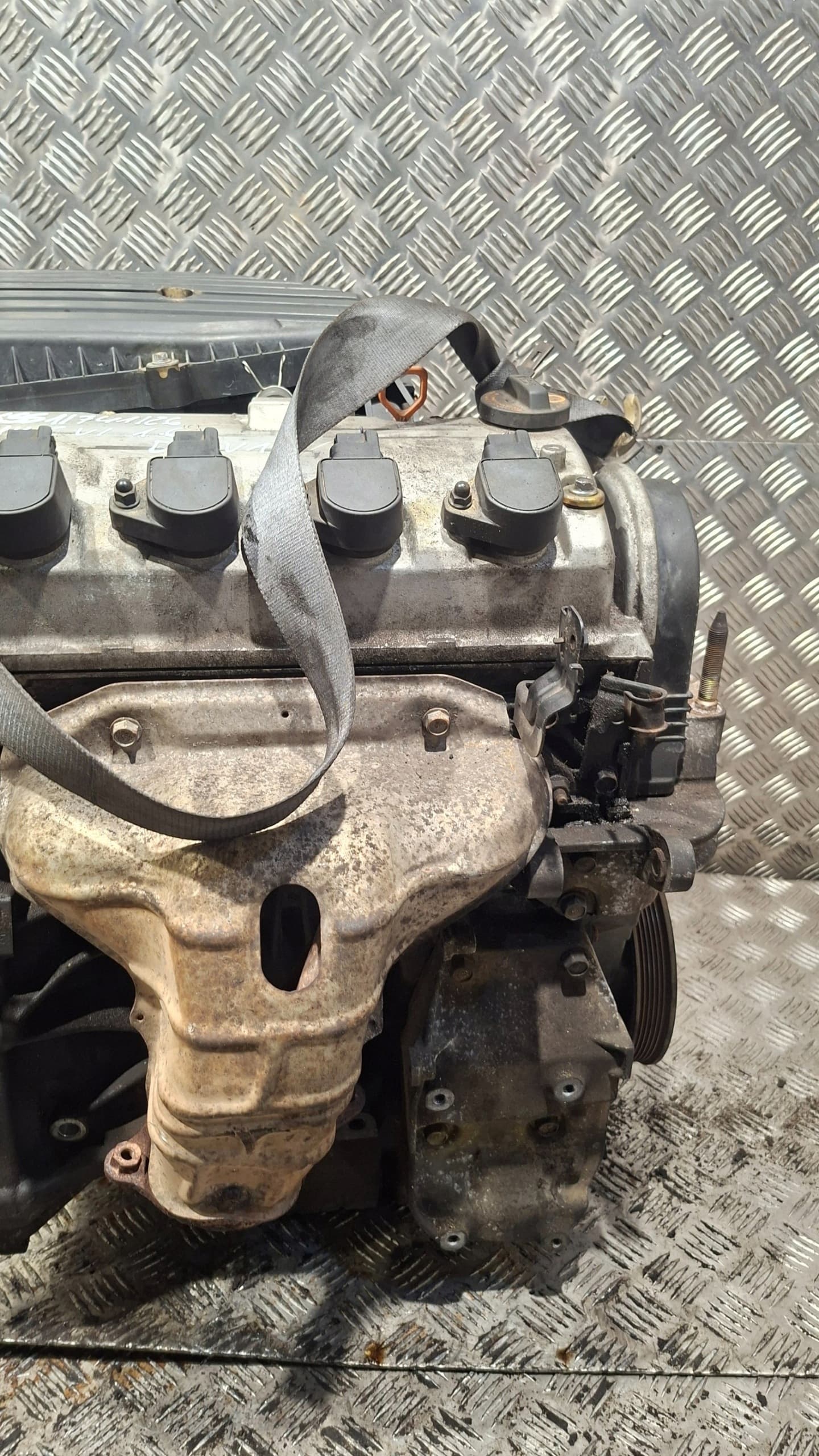 Moteur D16V1 — vue 7