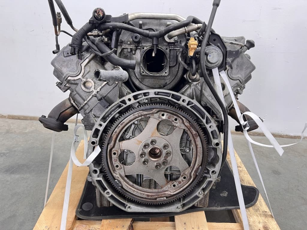 Moteur M 112.973 — vue 10
