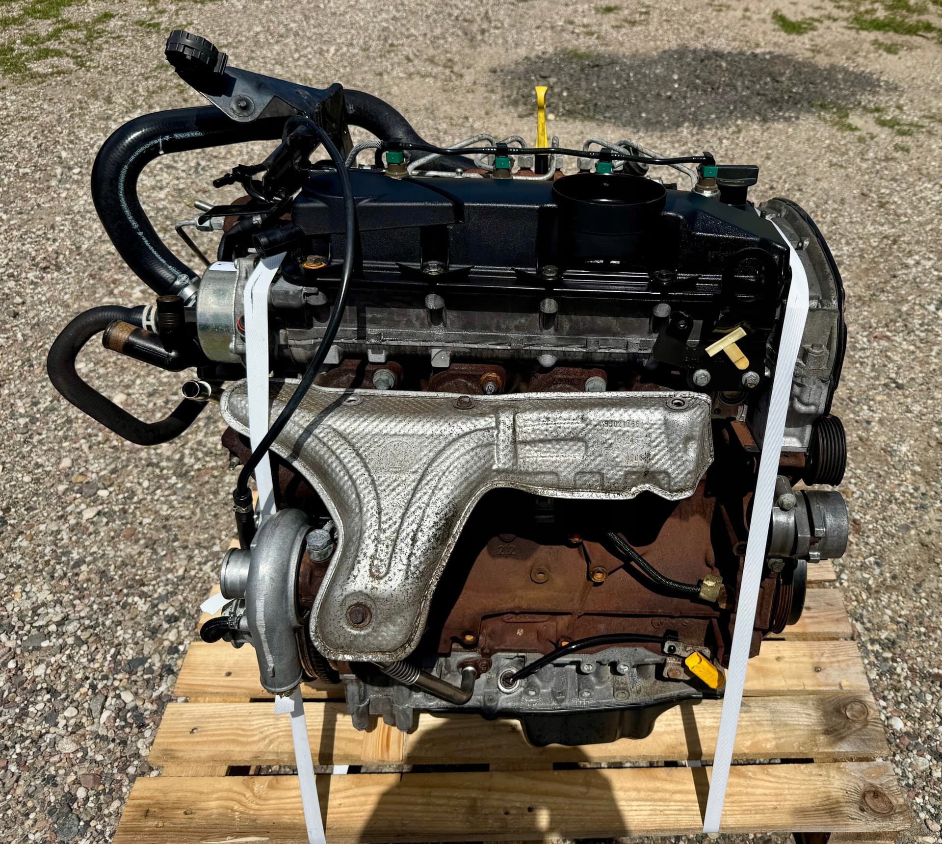 Moteur 4HV (P22DTE) — vue 3