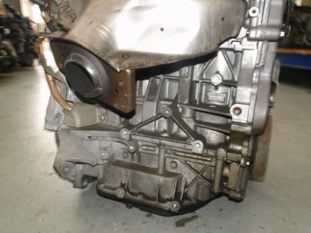 Moteur MR20DE — vue 3