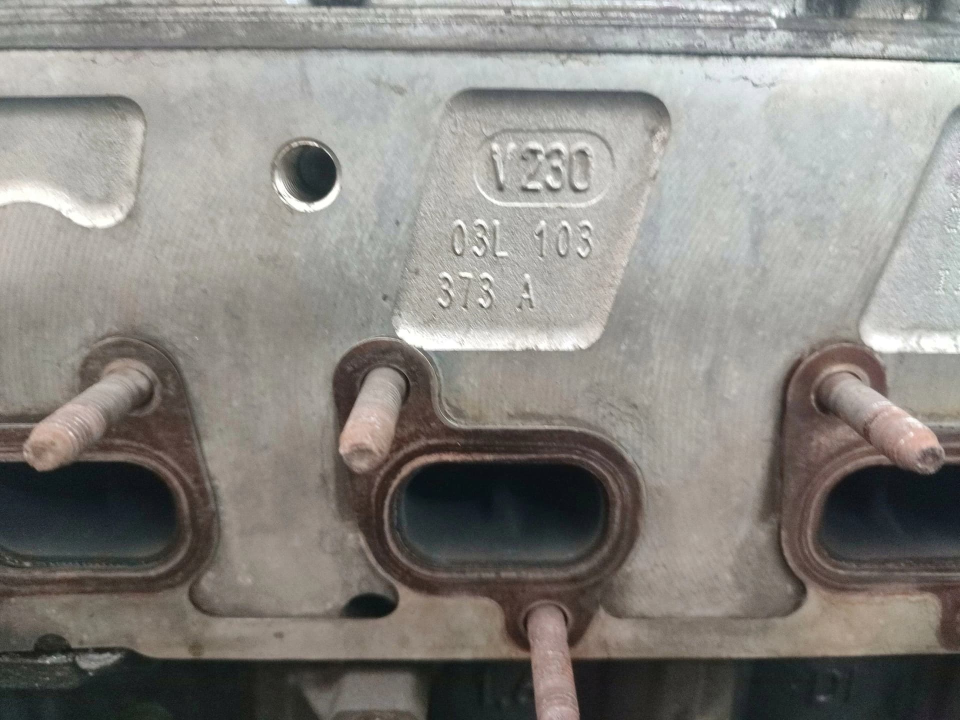 Moteur CAYB — vue 6