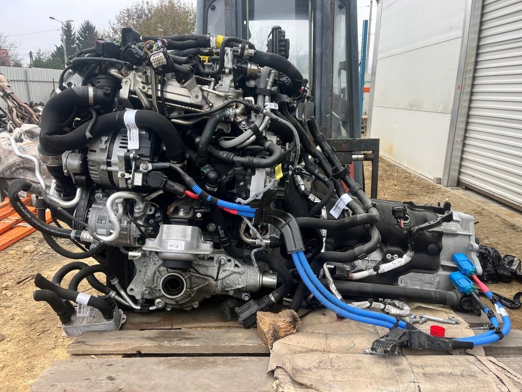 Moteur 204DTY — vue 5
