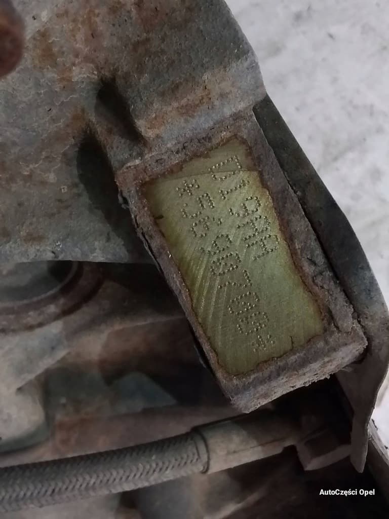 Moteur D19AA — vue 4