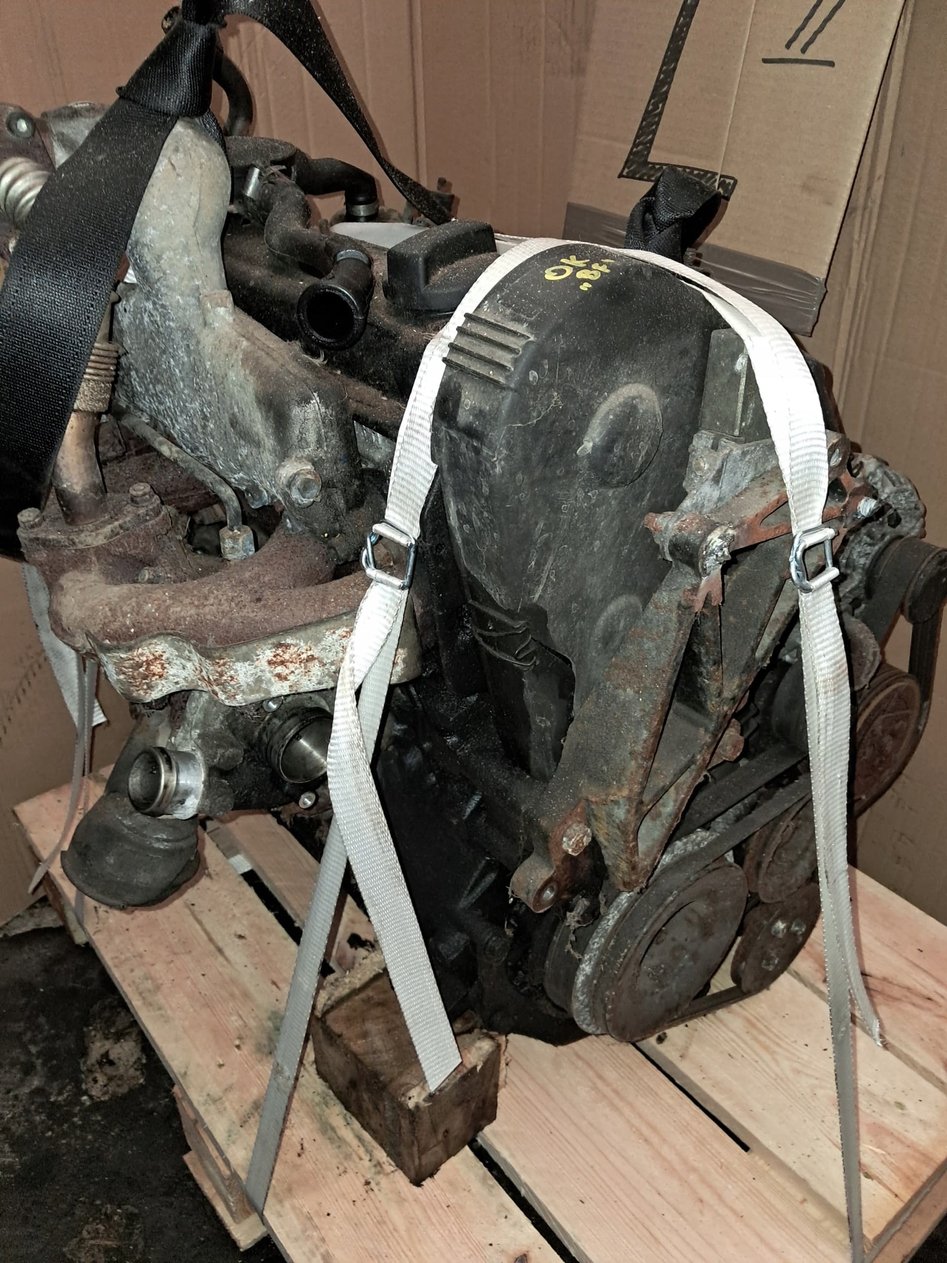 Moteur AVG — vue 6