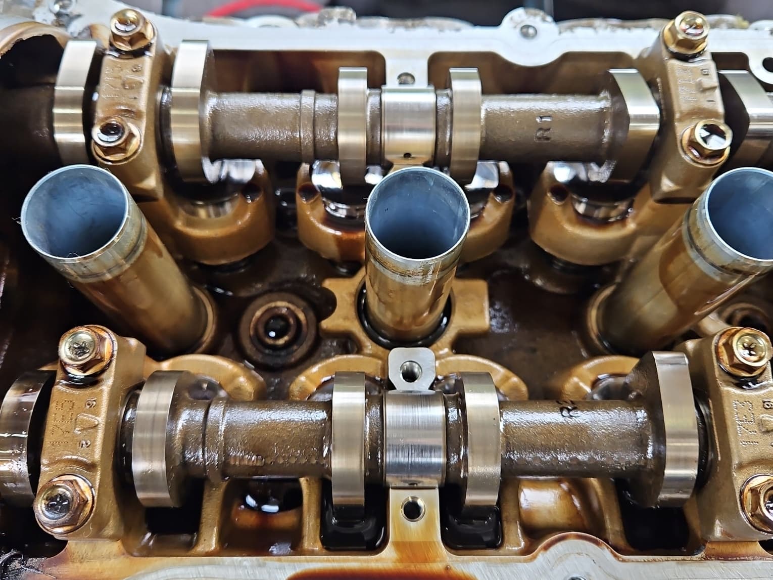 Moteur 4B40 — vue 9