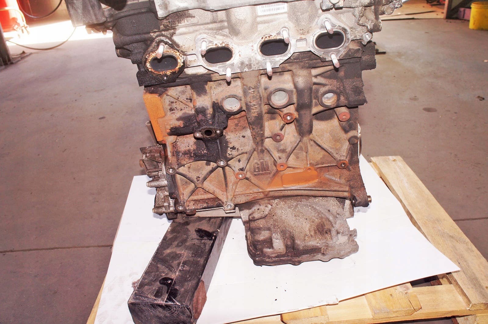 Moteur B 20 DTH — vue 4