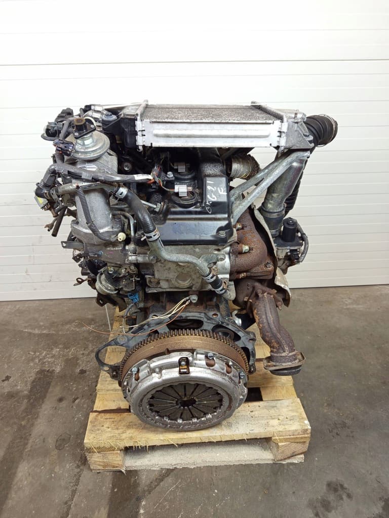 Moteur 2KD-FTV — vue 3