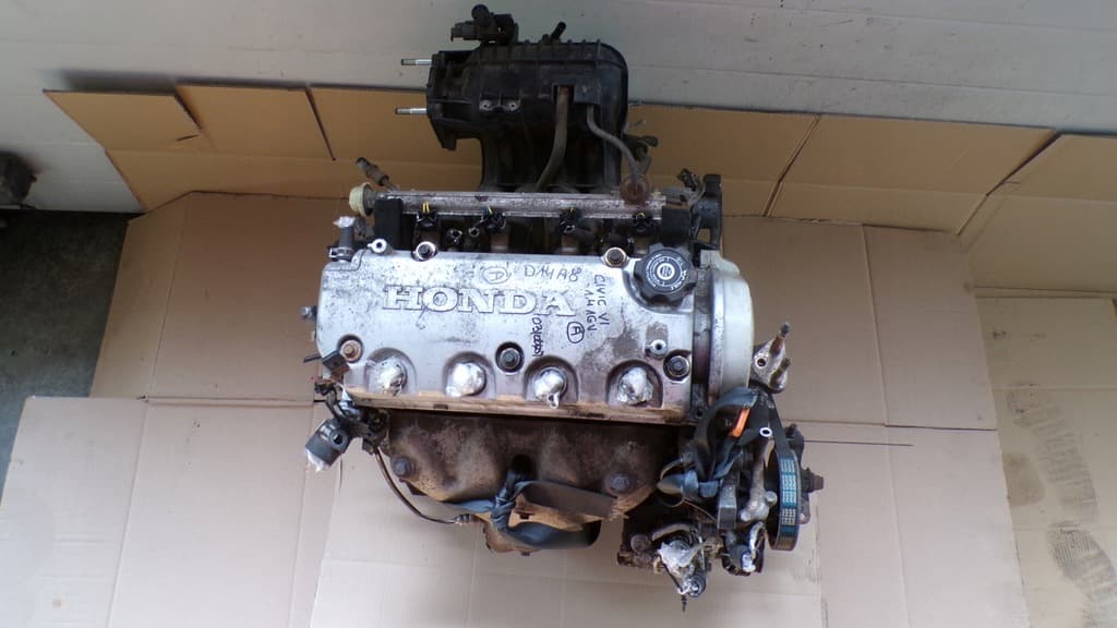 Moteur D14A8 — vue 5