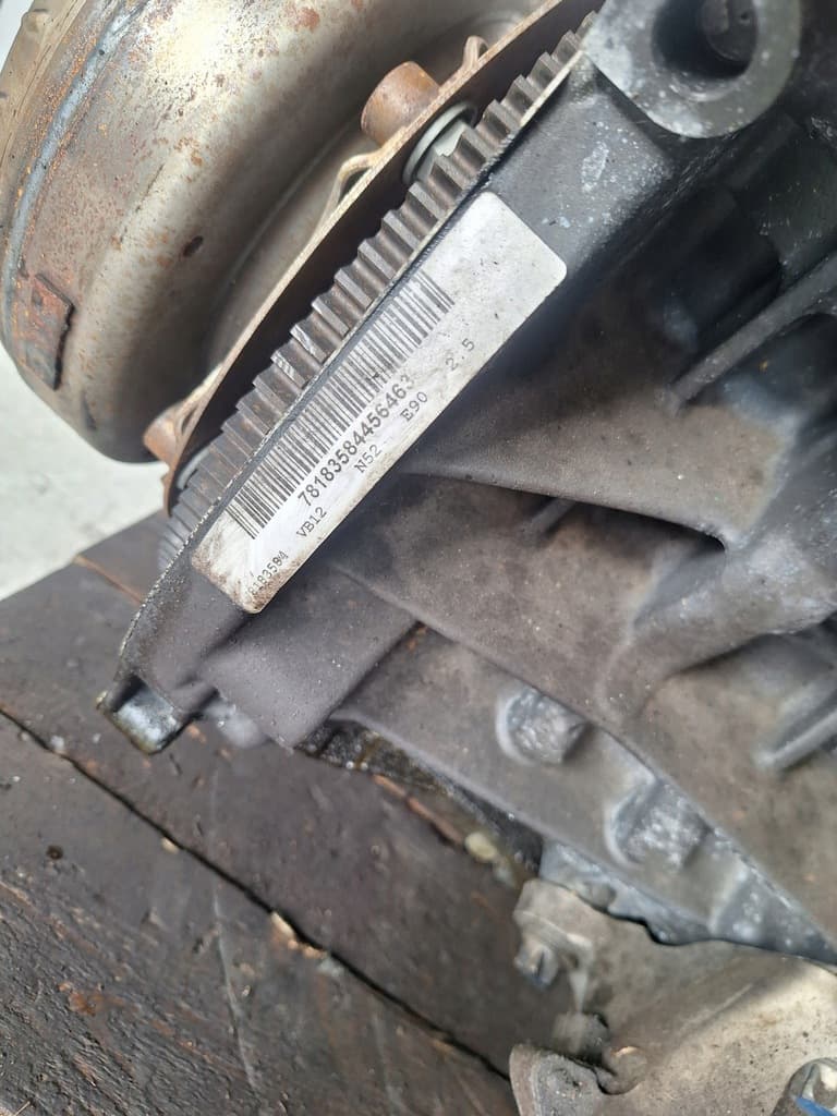 Moteur N52 B25 A — vue 7