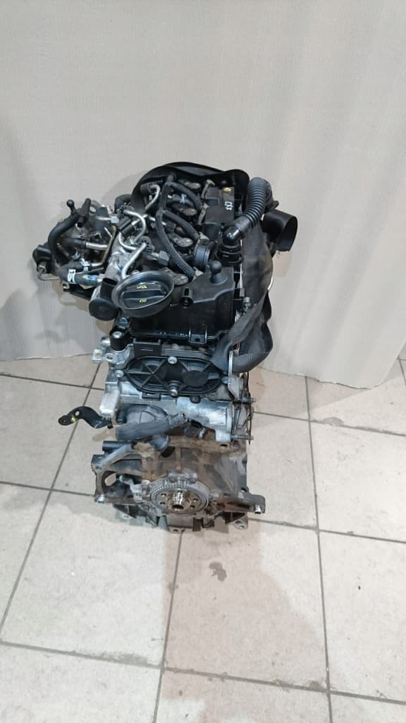Moteur CXXA — vue 2