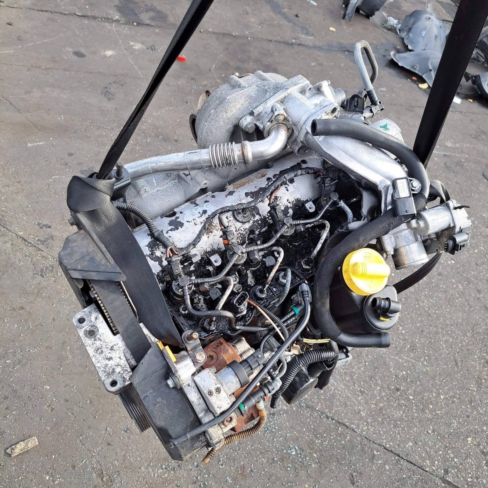 Moteur F9Q E 804 — vue 4