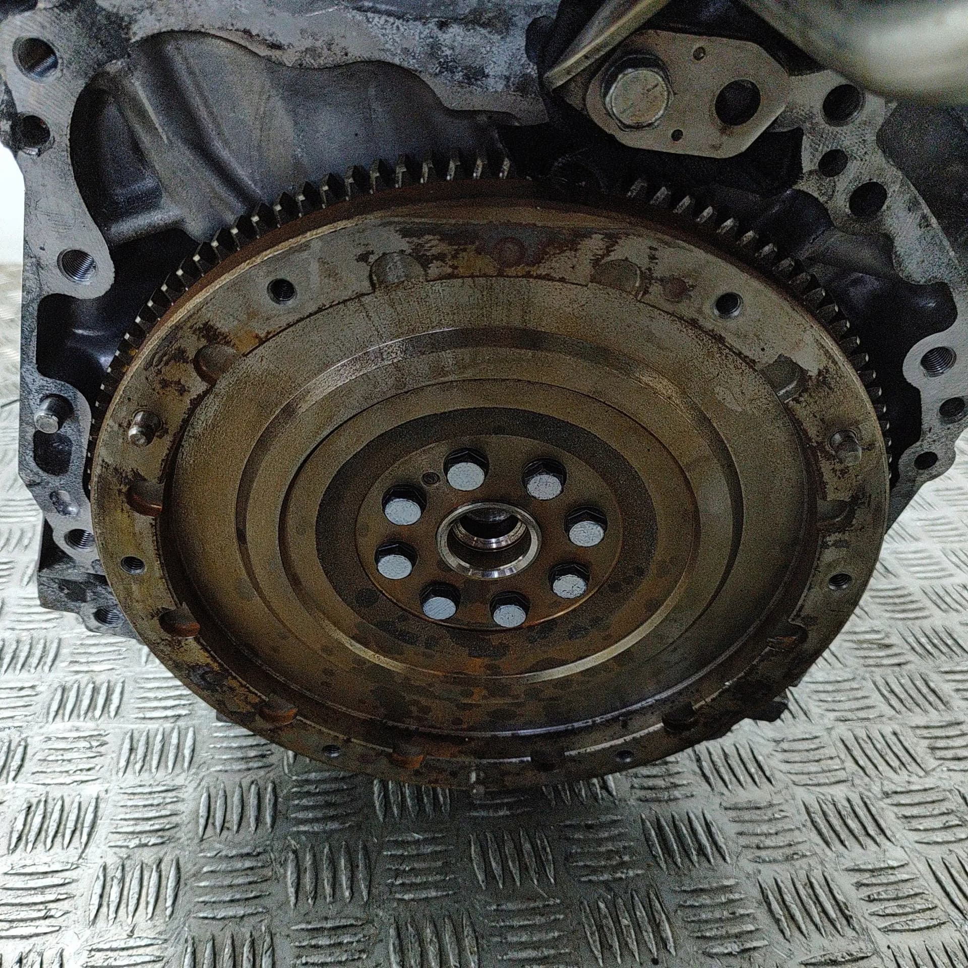 Moteur 2GR-FXS — vue 4