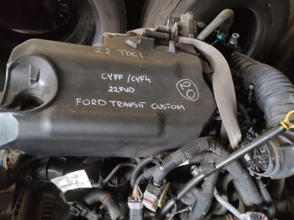 Moteur CYF4 pour Ford Tourneo