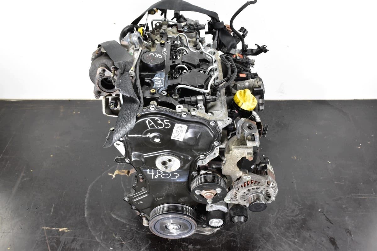 Moteur M9R 830 — vue 5