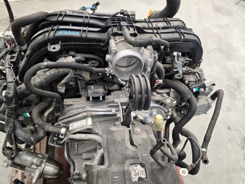 Moteur FB25 — vue 3