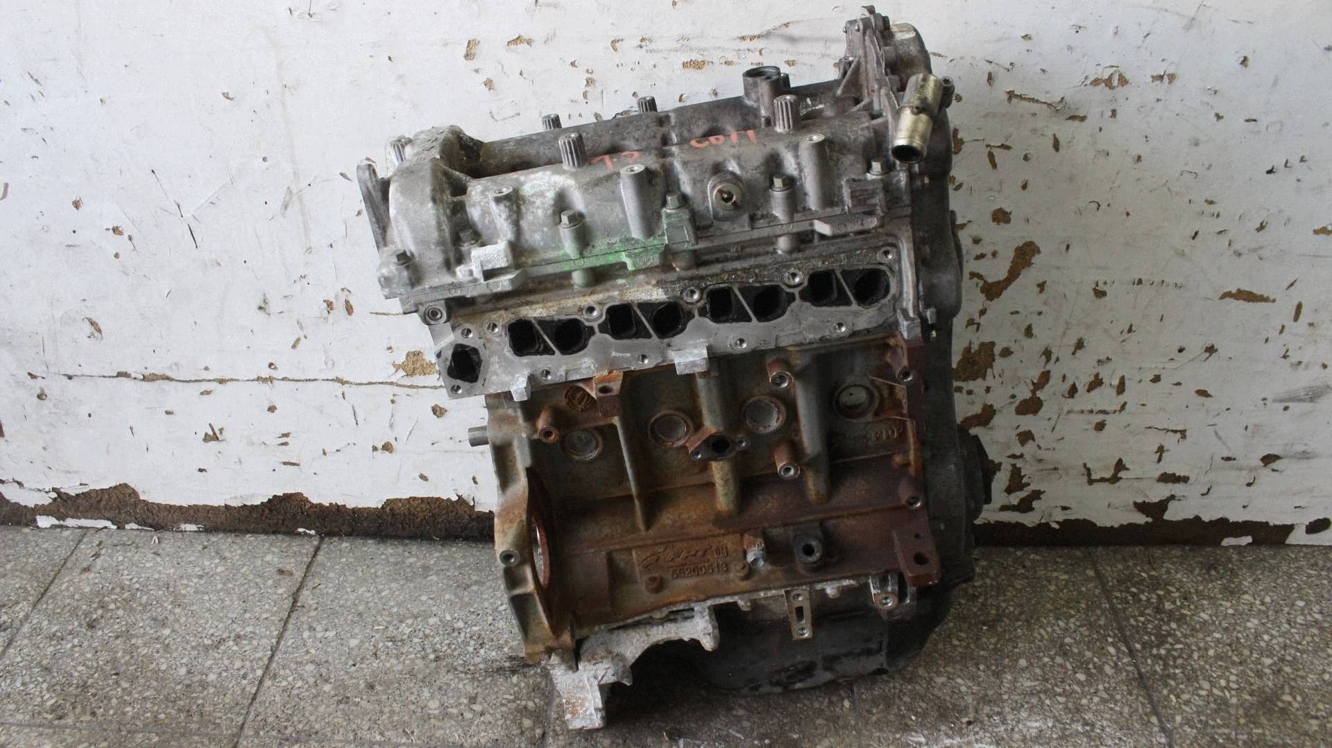 Moteur D13A — vue 3